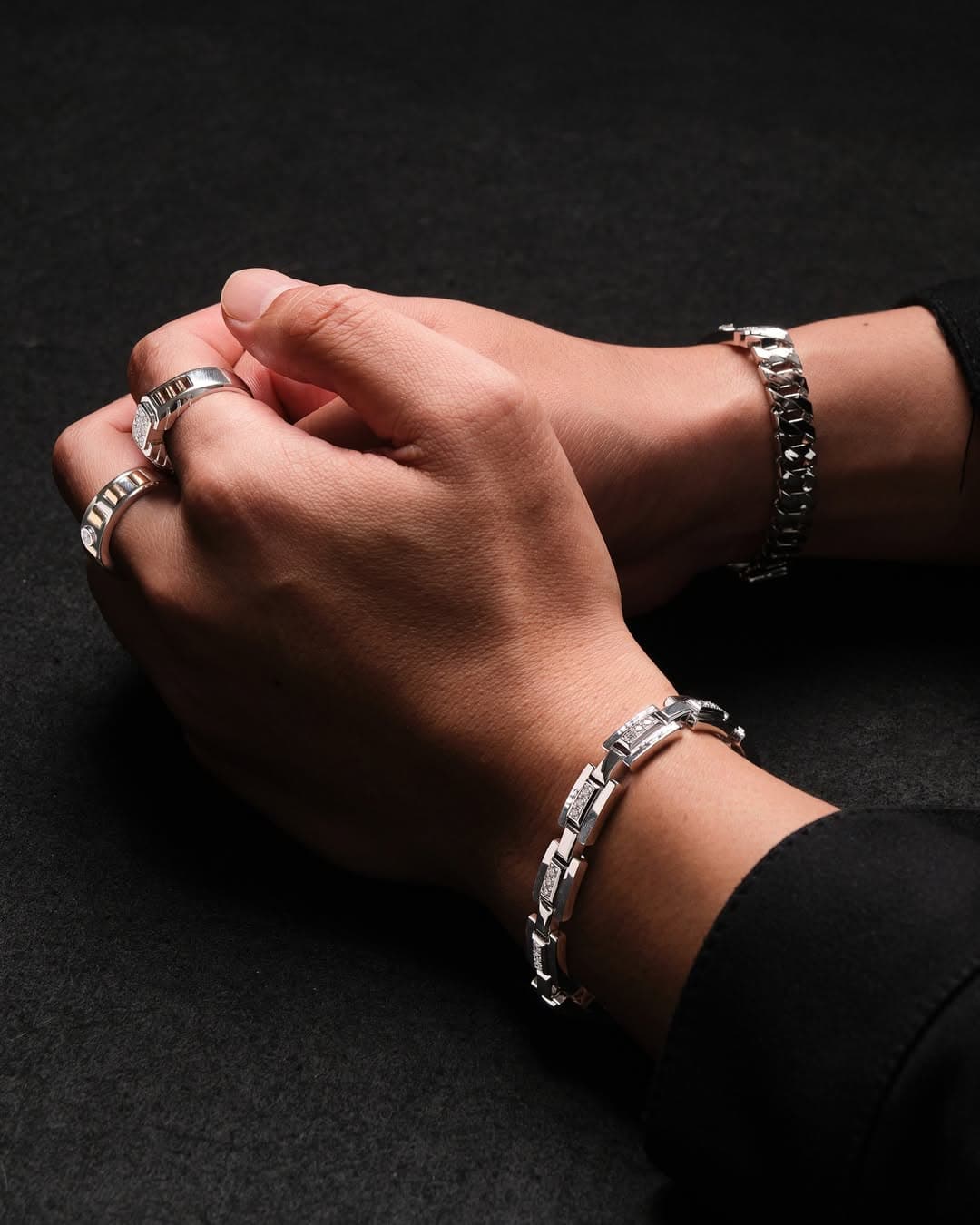 Beragam Gelang Berlian Pria: Fashion Statement Modern dari Frank & co