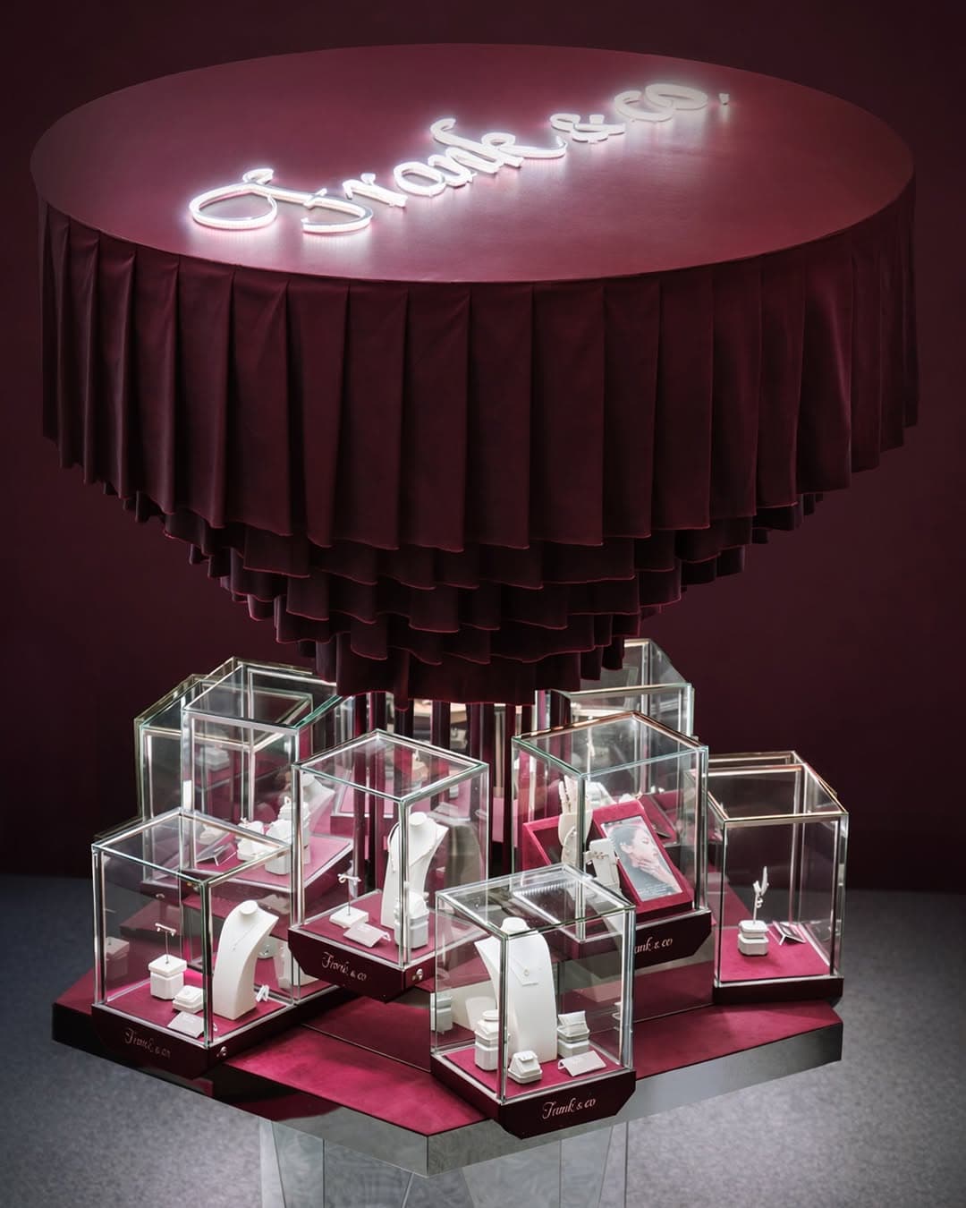 Intip Harga Cincin Diamond Terbaru dan Aktivitas Seru di Frank & co.'s Exhibition!