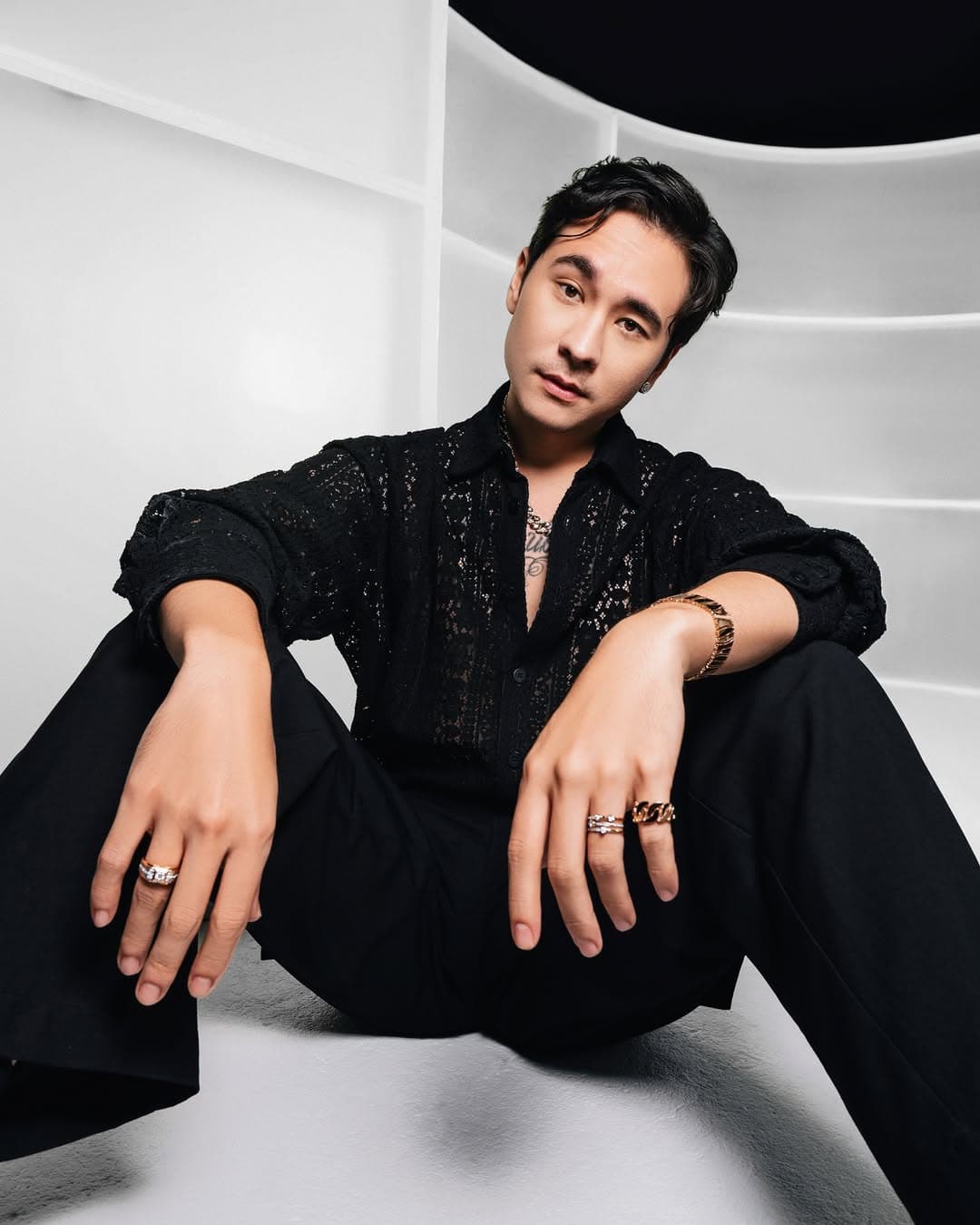 Inspirasi Cincin Tunangan Pria Model Terbaru yang Lagi Banyak Dilirik Tahun Ini!