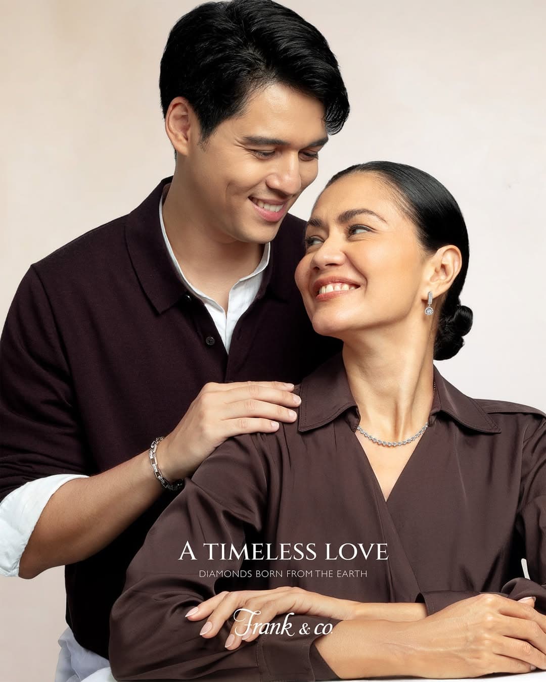 Ide Spesial Hadiah untuk Ibu dengan Natural Diamond yang Elegan dan Penuh Makna Cinta