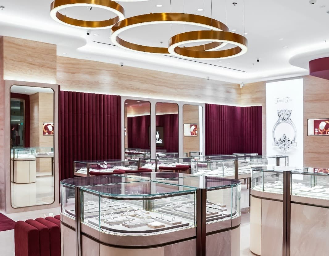 Belanja Emas dan Berlian di Frank & co. terdekat di 23 Semarang Shopping Center
