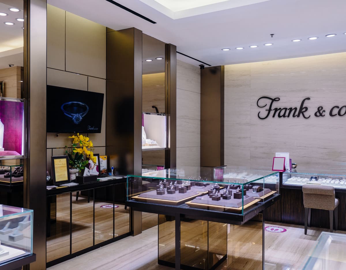 toko perhiasan frank & co jewellery