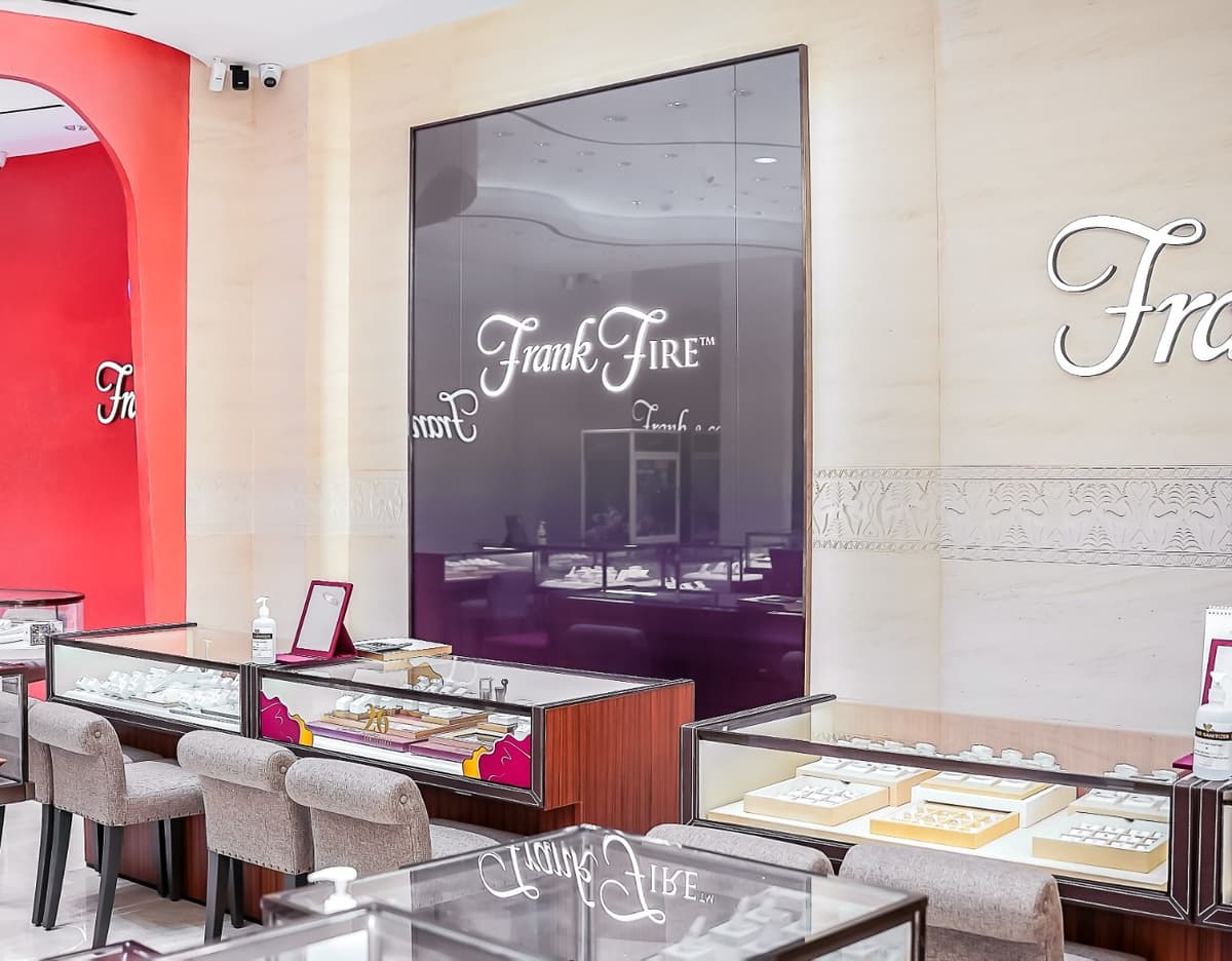 Perhiasan berlian Bogor di Frank & co. Botani Square