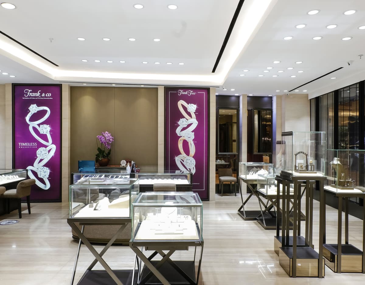 toko perhiasan sun plaza medan