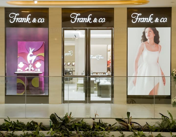 toko perhiasan terdekat di frank & co icon bali