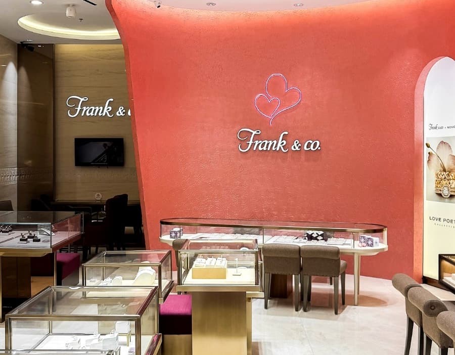 toko perhiasan berlian Frank & co. terdekat di mall Park Semarang