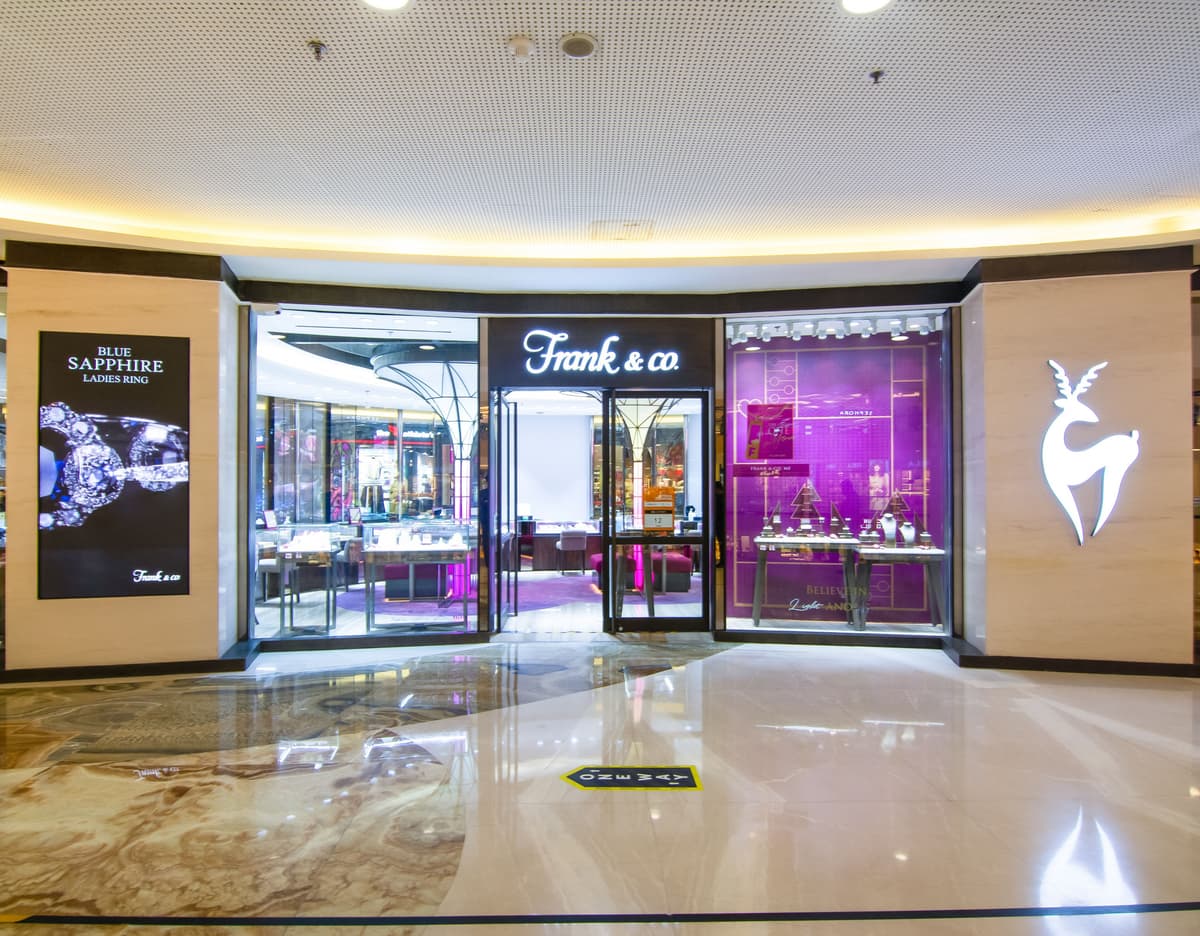 toko perhiasan frank & co jewellery tunjungan palza 3