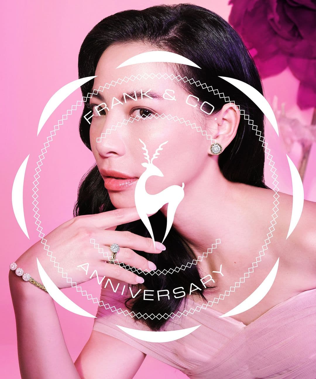 Mengenal Lebih Dekat Liontin Berlian Klasik yang Merupakan Simbol Kebahagiaan Abadi Wanita