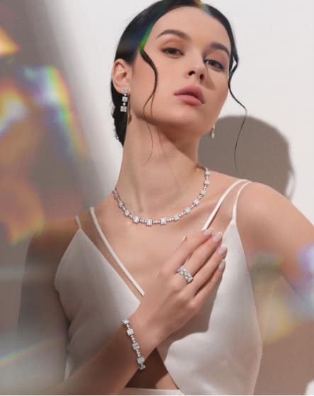 Memberi Perhiasan Berlian, Salah Satu Cara Mengatasi Wanita yang Sedang Marah dan Kecewa