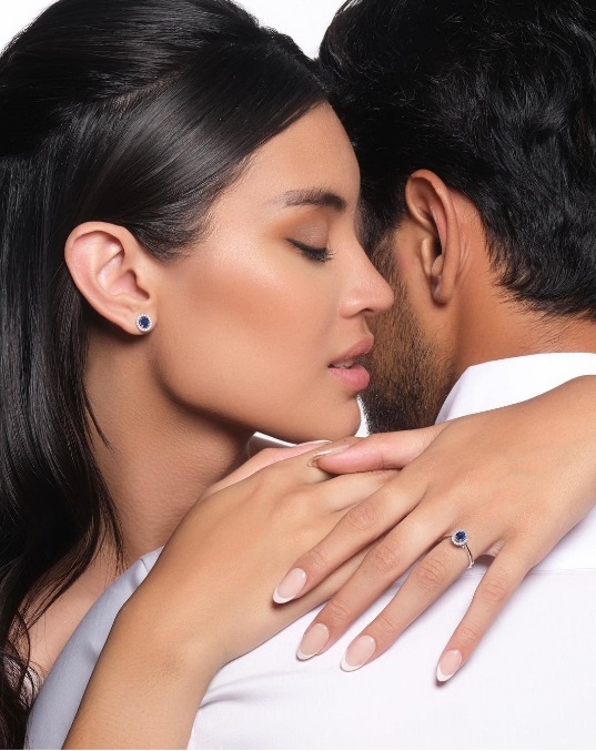 Blue Sapphire Jewellery, Inspirasi Hadiah Tanda Cinta dan Kesetiaan
