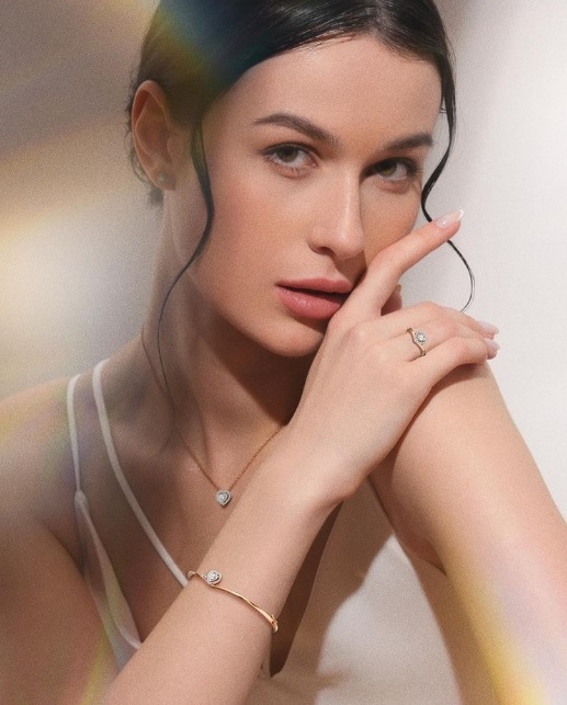 10 Desain Perhiasan Berlian Wanita yang Paling Elegan dan Terkenal Sepanjang Masa