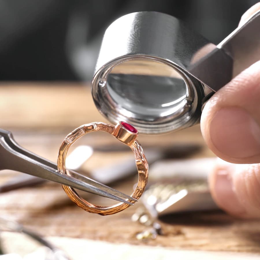 Emas yang Bagus untuk Perhiasan, Ini Cara Menentukannya