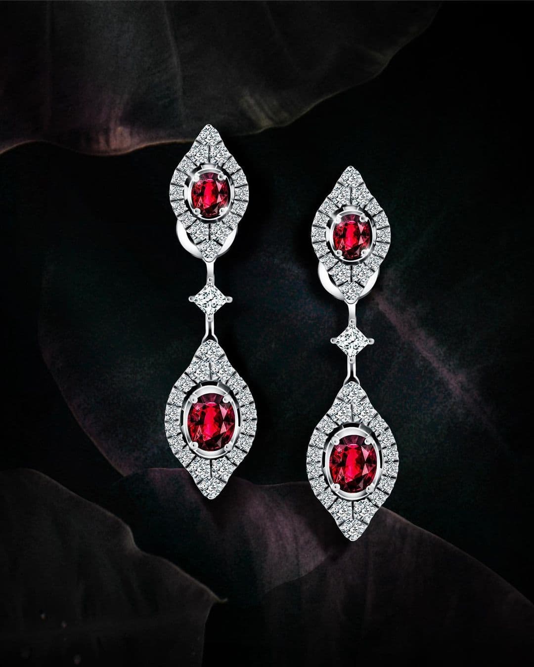 6 Jenis Anting Berlian Simple Terbaru Wanita Bertabur Batu Mulia