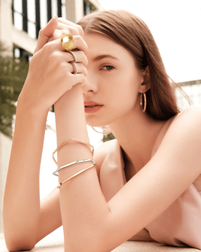 Tampil Elegan dengan 5 Model Gelang Emas Rantai yang Lagi Trend