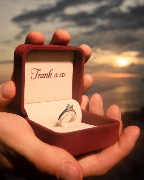 Apakah Cincin Nikah atau Cincin Kawin Termasuk Mahar? Bolehkah?