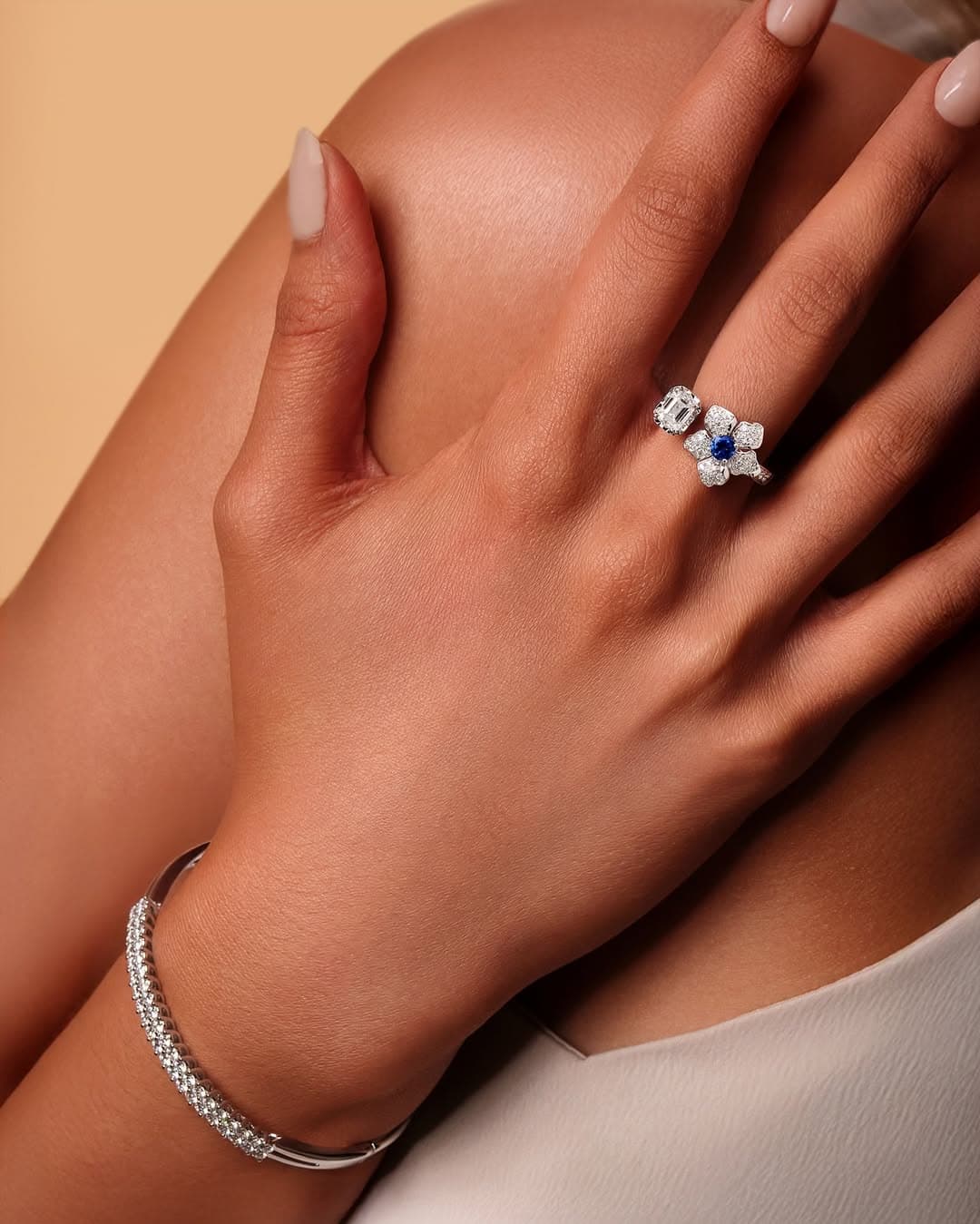 Rayakan 29 Tahun Frank & co., Temukan Koleksi Berlian Eksklusif di Jewellery Store Kami!