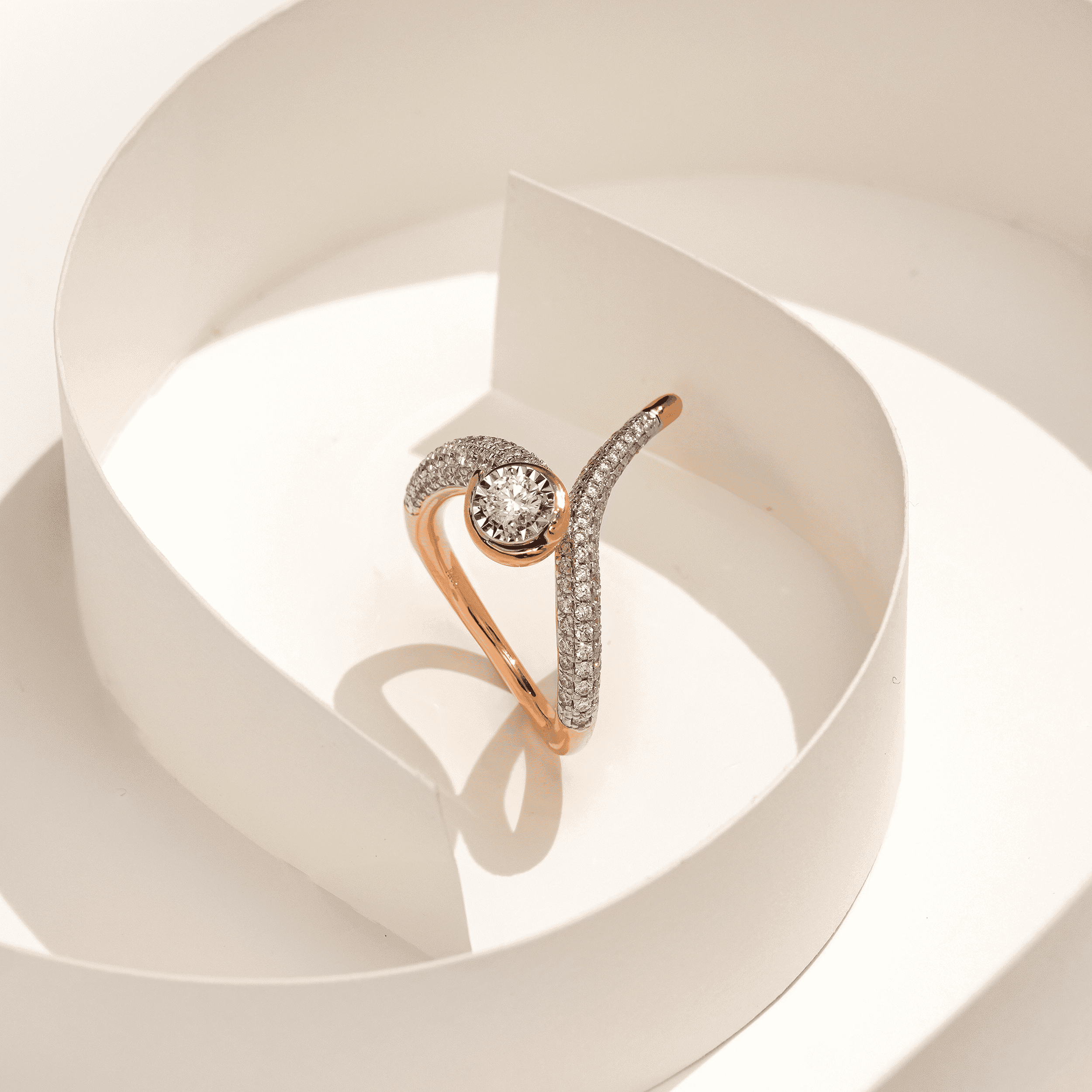 Faktor yang Mempengaruhi Harga dalam Jual Beli Cincin Berlian