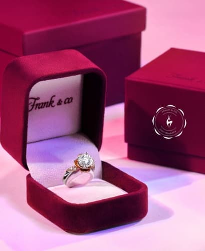 7 Jenis Cincin Tunangan Simple Untuk Mengikat Wanita