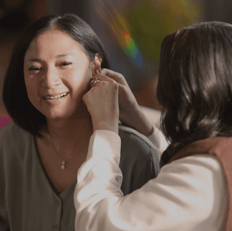 Spesial Hari Ibu: 5 Hadiah Berlian untuk Perempuan Tercinta