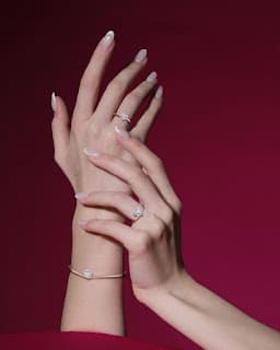 Tampil Beda dengan Cincin Berlian Wanita yang Elegan Lengkapi Hari Valentine-mu