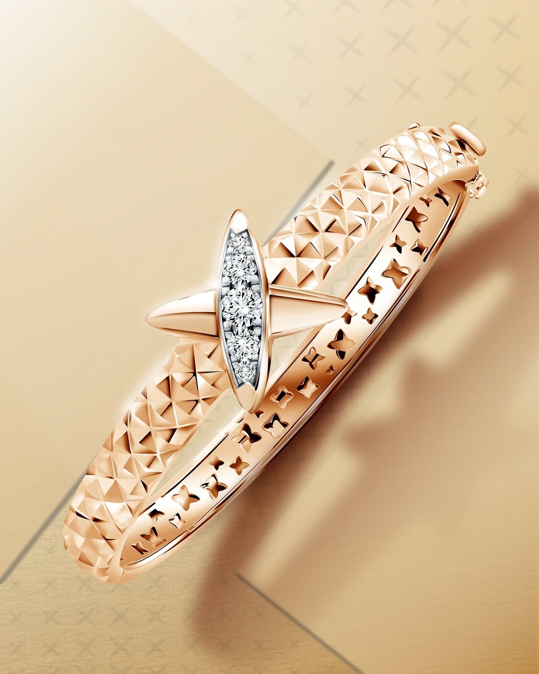 Momen Formal atau Kasual, Gelang Bangle Ini Tetap Cocok untuk Sempurnakan Momen Apapun