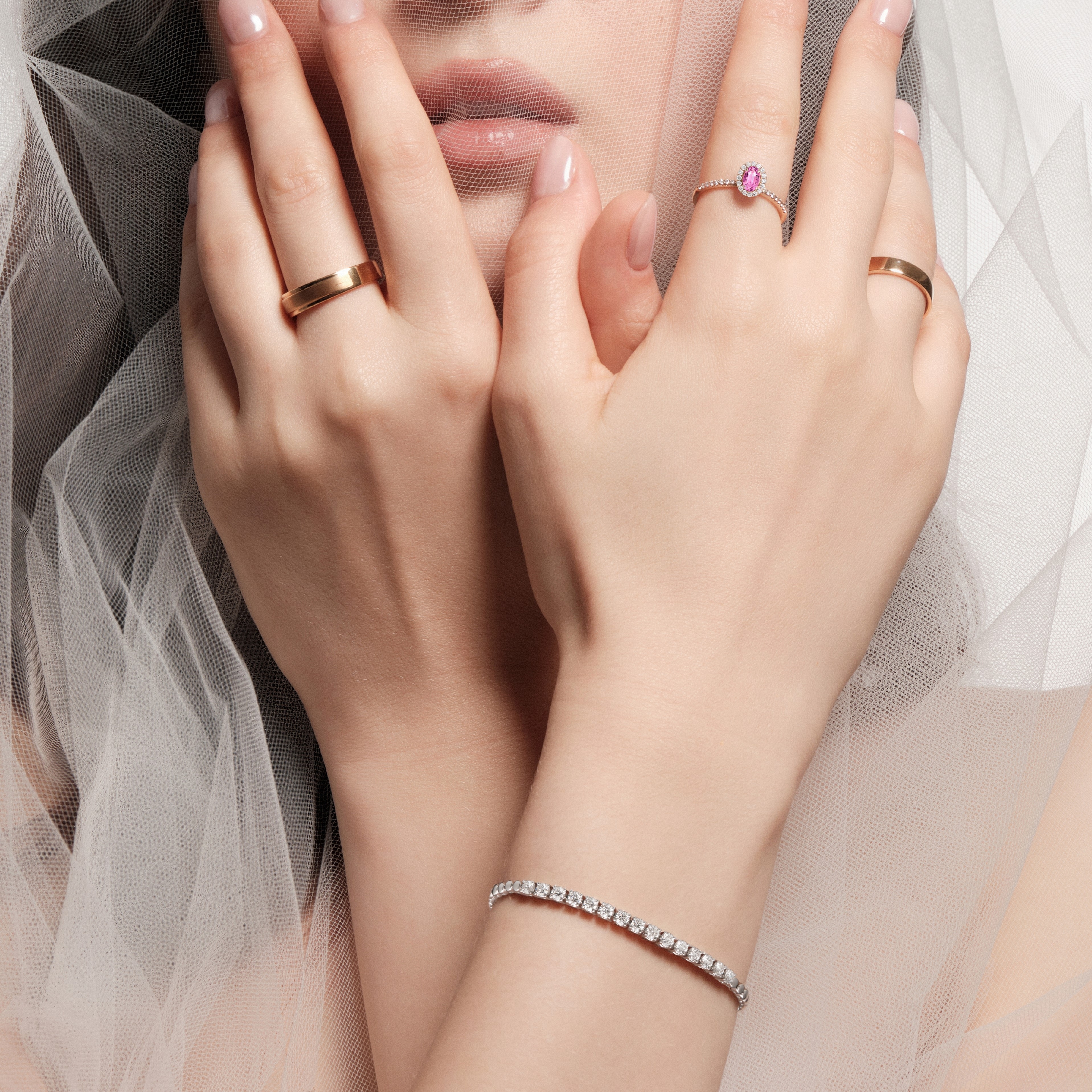 Rekomendasi Diamond Tennis Bracelet yang Elegan untuk dan Mewah Untuk Pernikahan