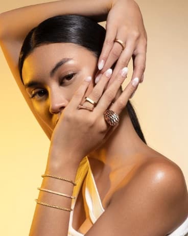 8 Perhiasan Model Terbaru dengan Desain Geometris yang Modern dan Menawan