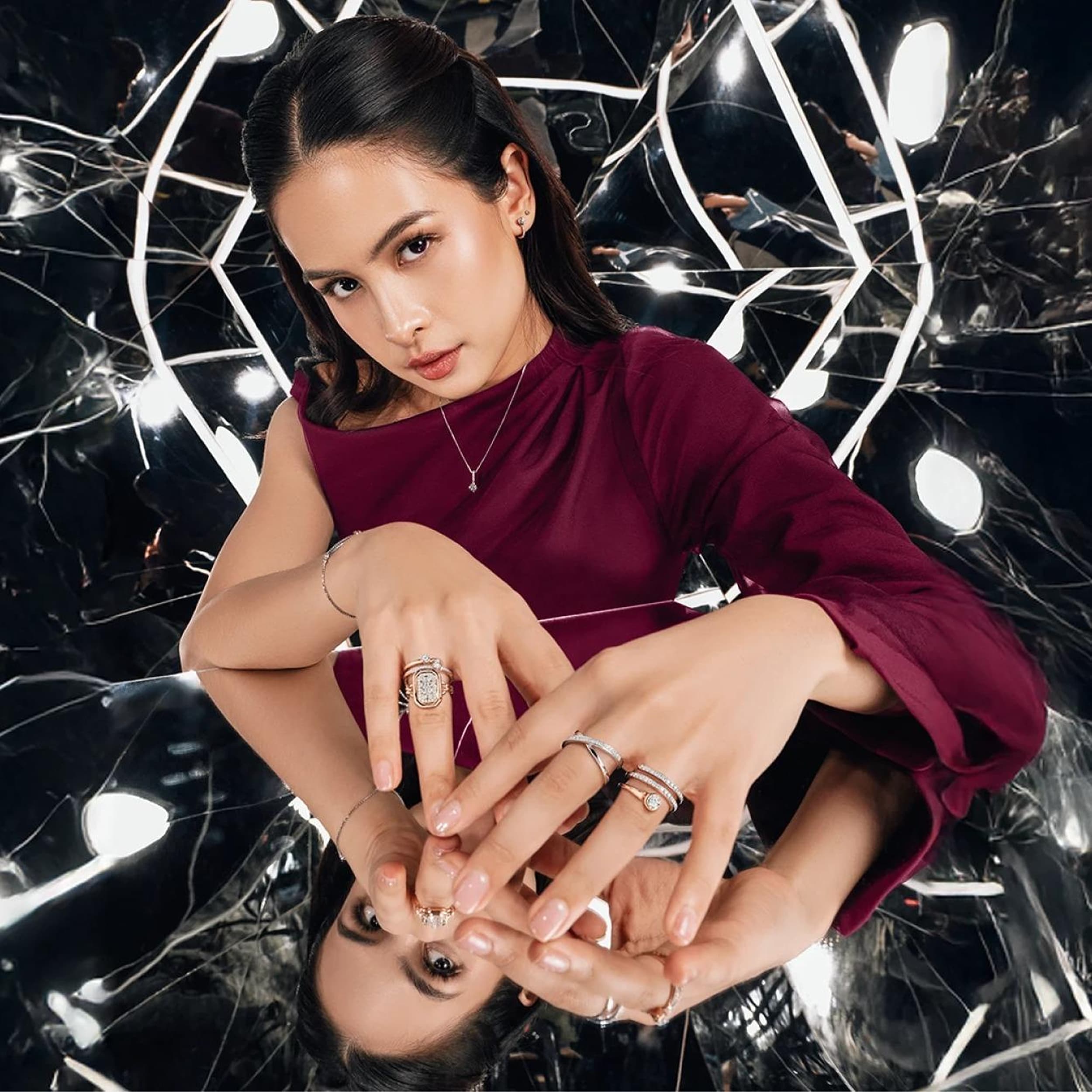Natural Diamond Dalam Koleksi Terbaru See The Light x Maudy Ayunda