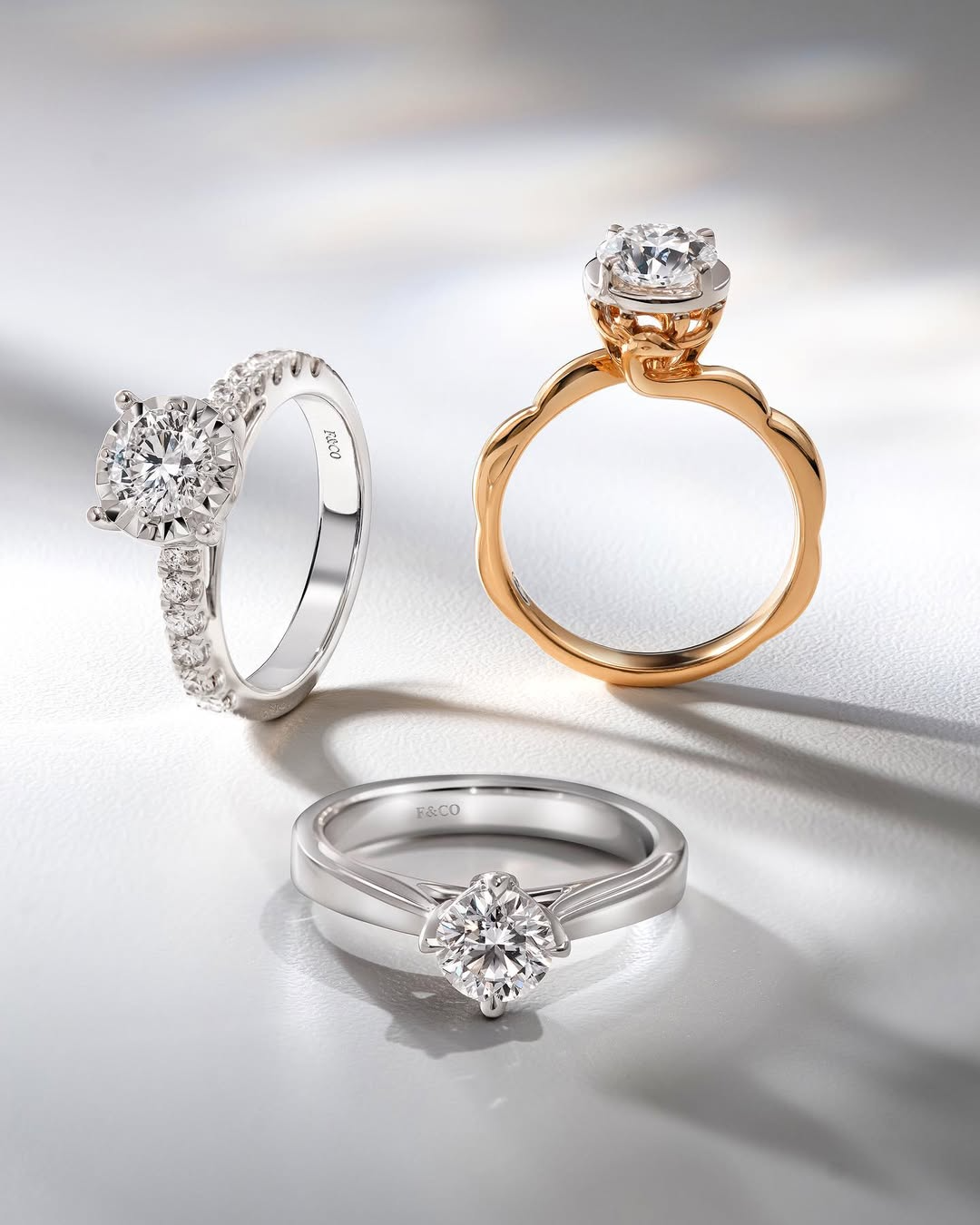 Pilihan Cincin Berlian Wanita Simple Untuk Prewedding Look