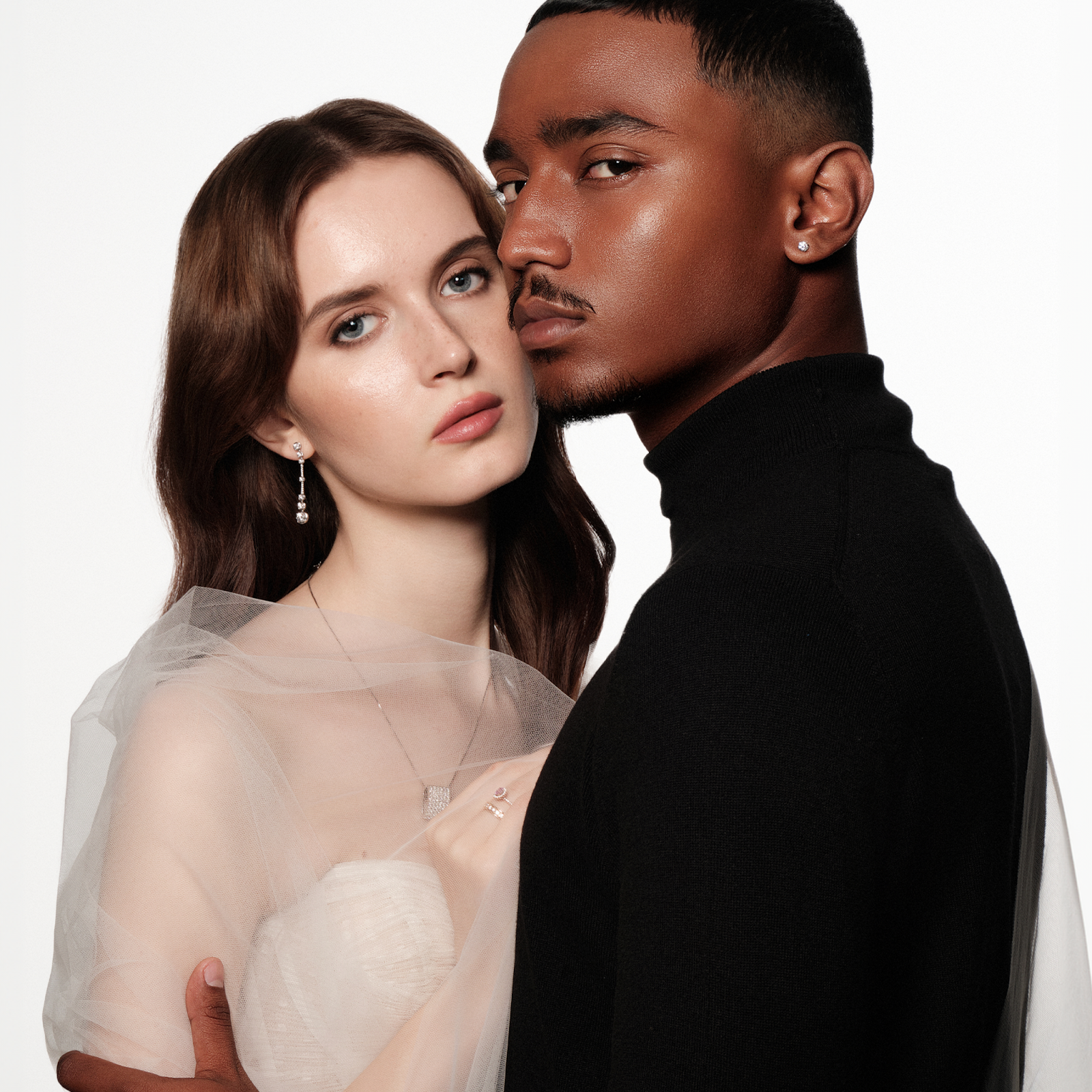 Trend Intimate Wedding Ring dengan Perhiasan dari Frank & co.